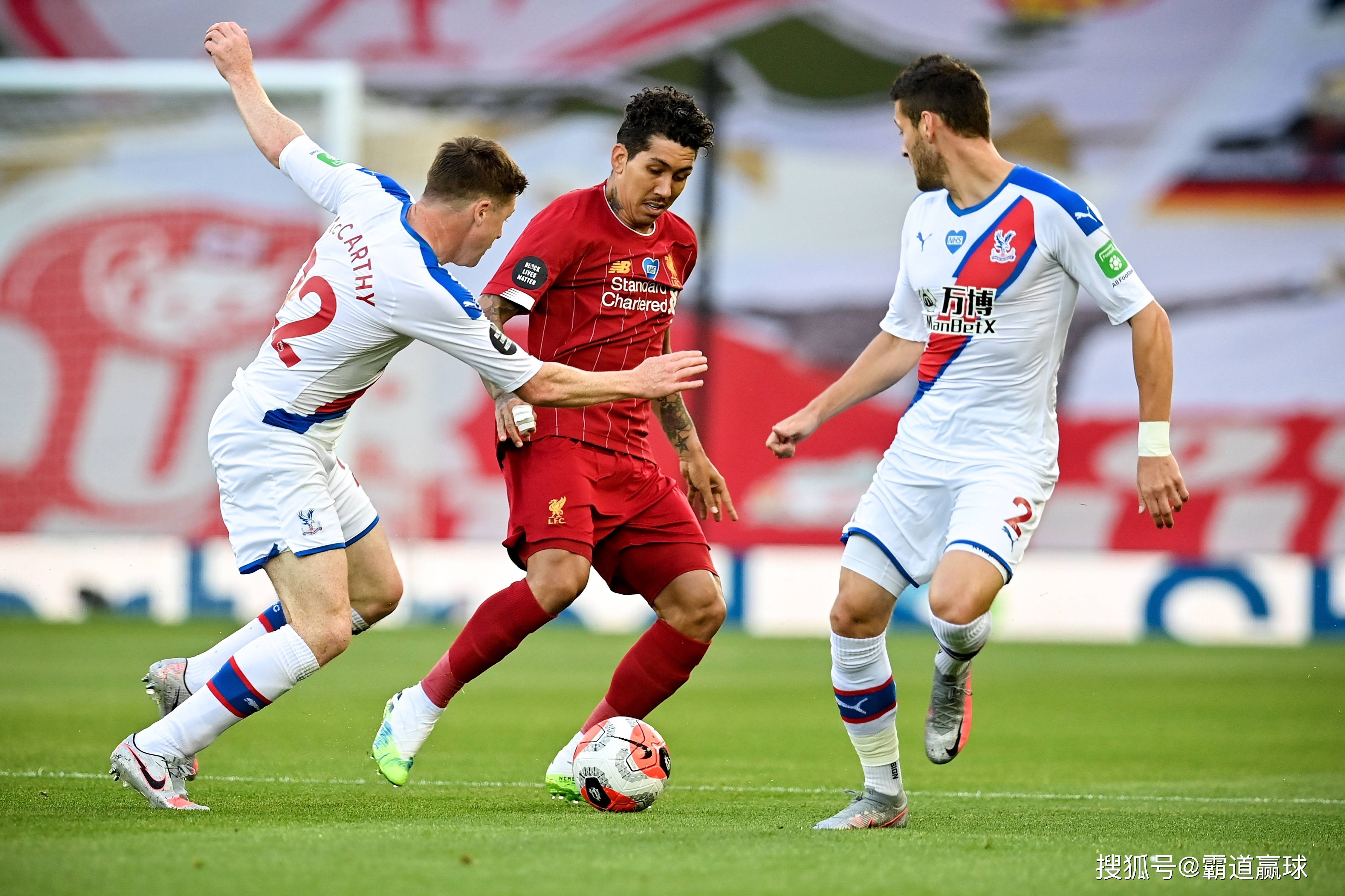 关于加时末段利物浦防线松动：社区盾节点到来；更衣室稳定；临场指挥获称赞的信息